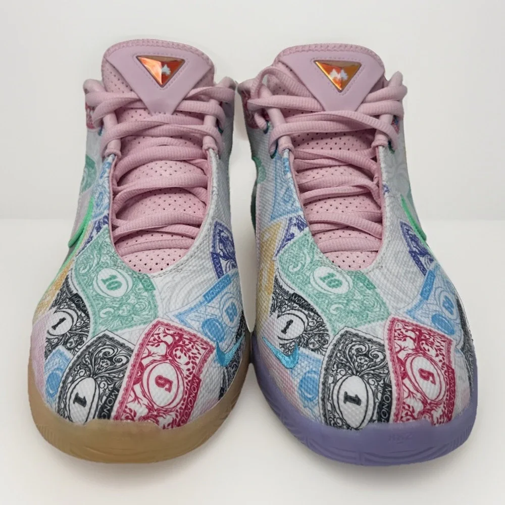 Nike LeBron James XXII x Monopoly 